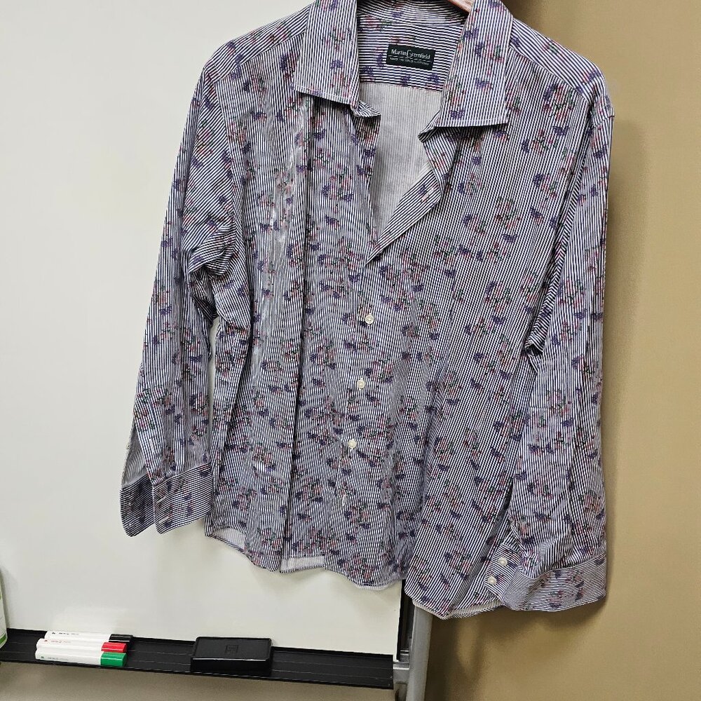 Long sleeved casual shirt